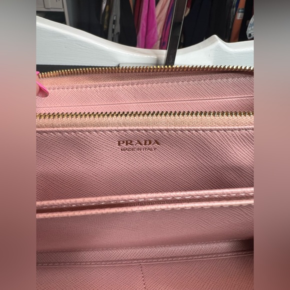 Prada wallet - Picture 7 of 10
